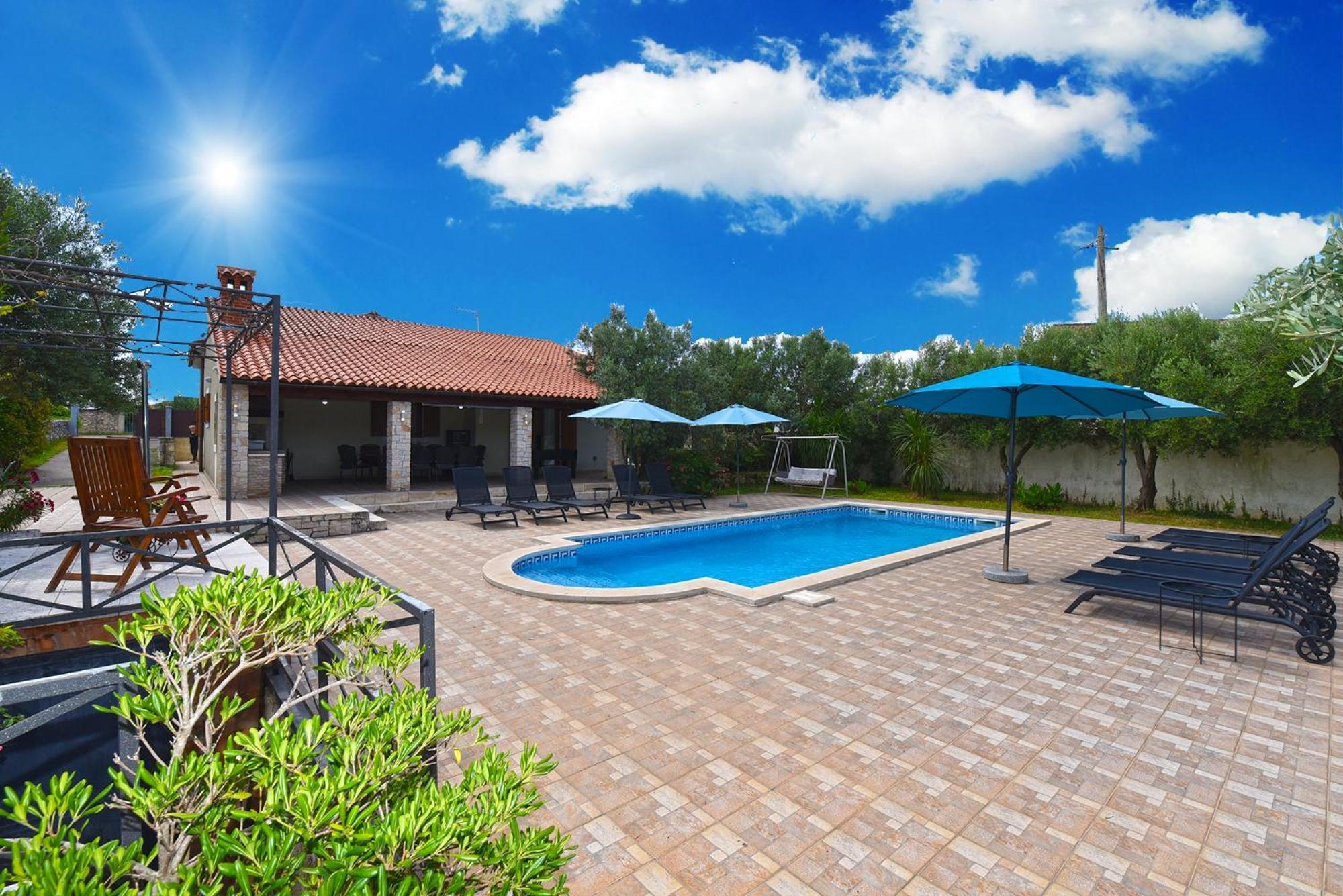 Villa Kavran 1187 エクステリア 写真
